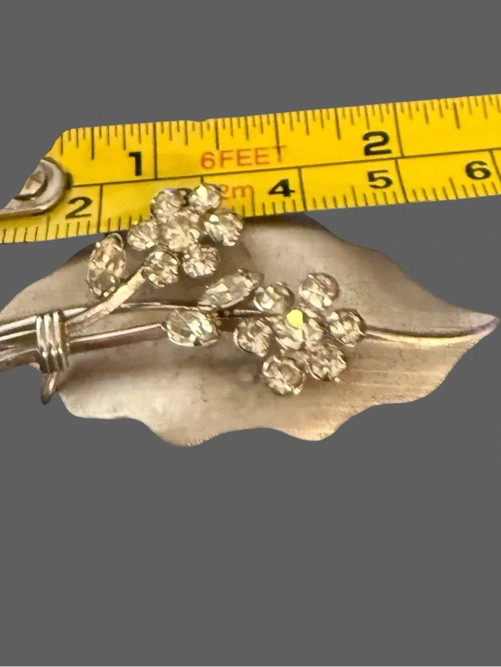 Vintage Art Star Sterling Silver Rhinestone Floral Leaf Brooch Pin Signed